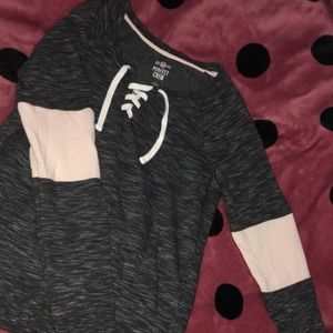 crew lace up dark gray and pink